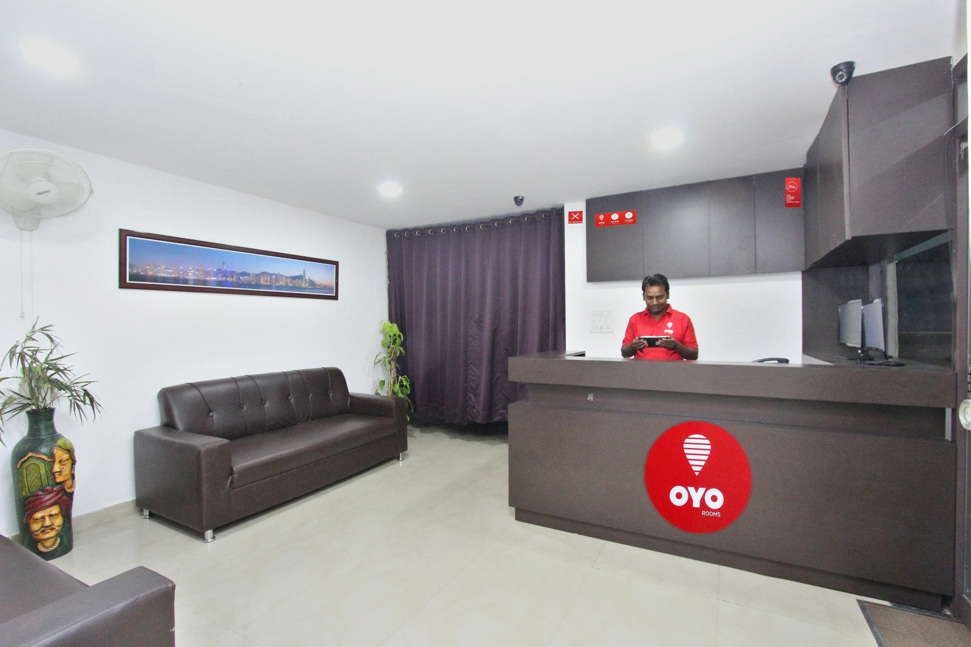 Oyo 4290 Silicon Suits 벵갈루루 외부 사진